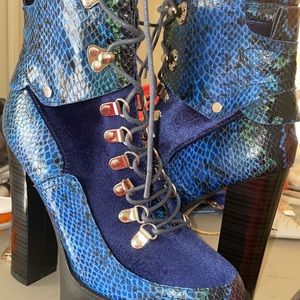 Blue Snake skin heeled boot